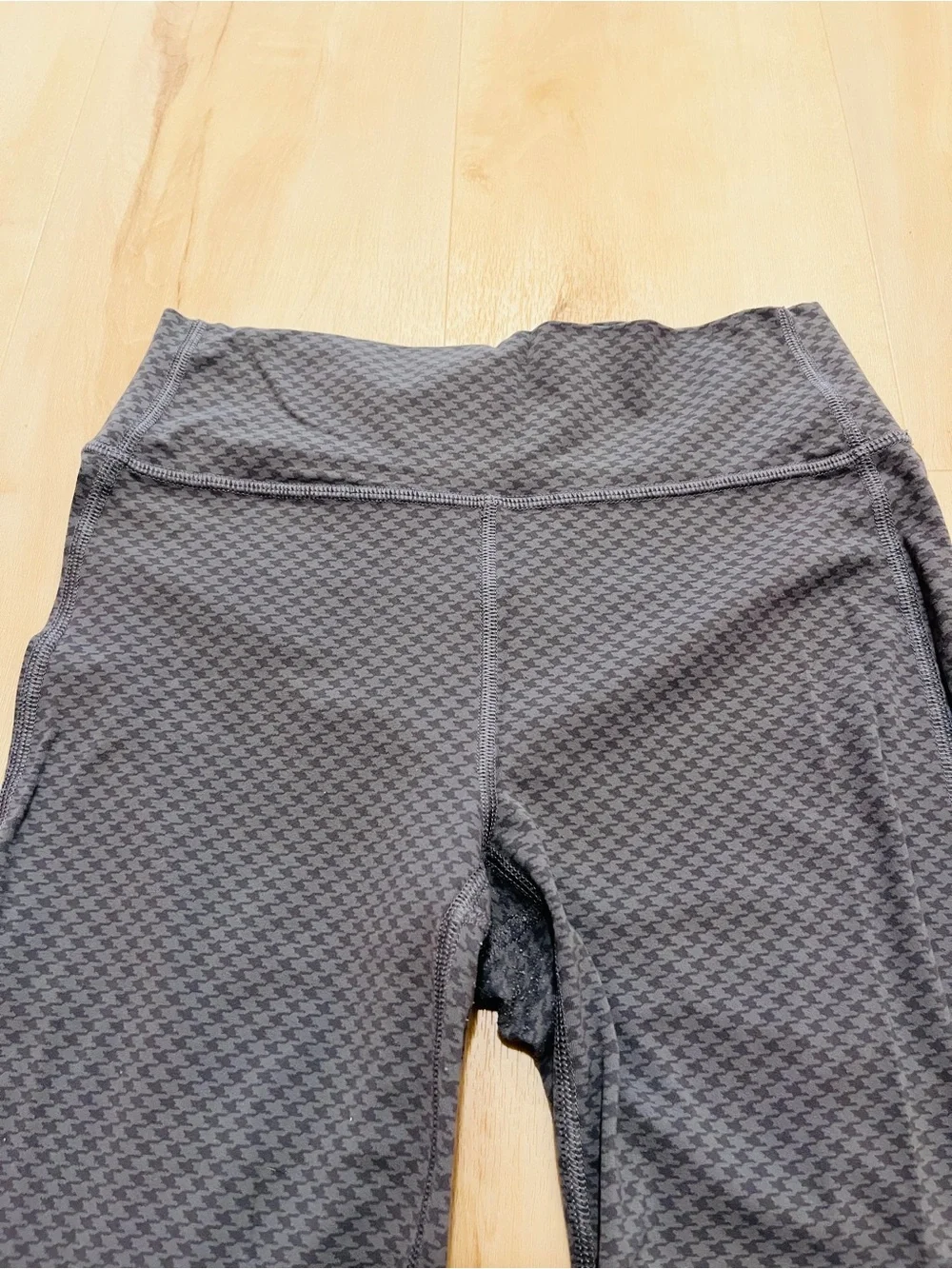 All In Motion L(10/12) High Rise Flare Leggings houndstooth